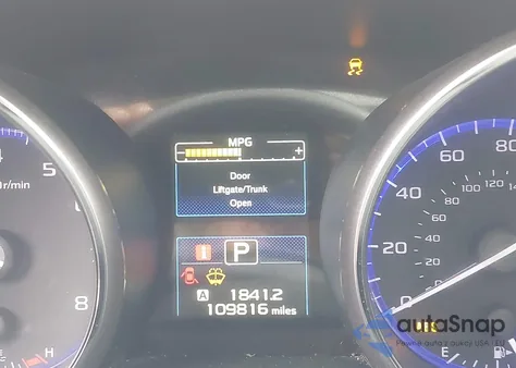 2015 Subaru Outback 2.5I Premium z USA, uszkodzony, nr VIN 4S4BSBDC8F3277114